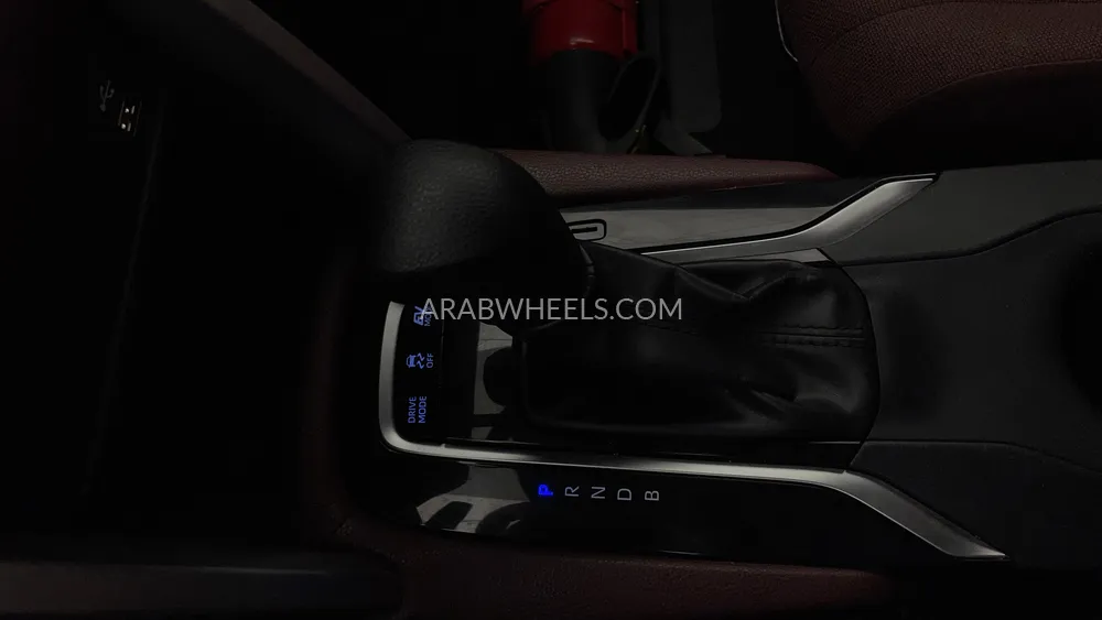 تويوتا كورولا كروس 2024 for Sale in دبي Image-17