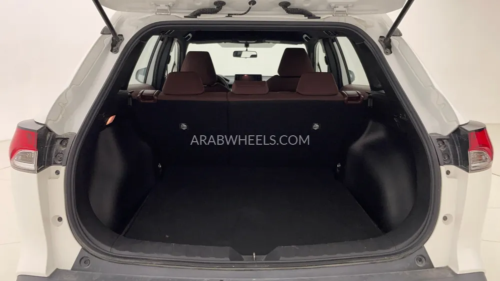 تويوتا كورولا كروس 2024 for Sale in دبي Image-26