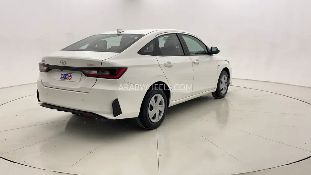 Toyota Yaris 2023 for Sale in Dubai Image-3