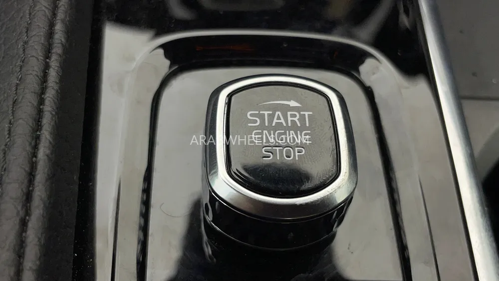 Volvo S90 2022 for Sale in Dubai Image-23