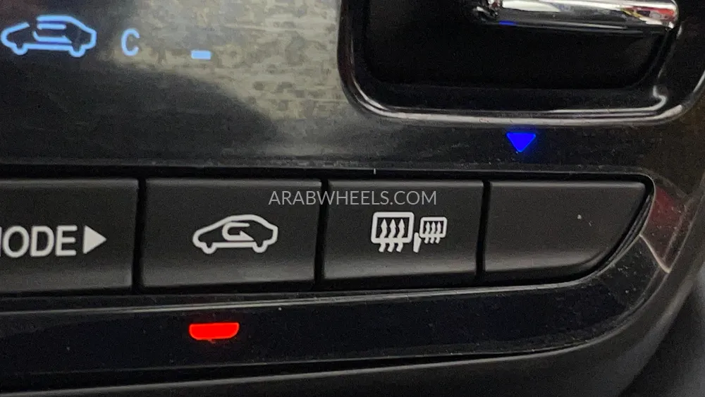 Chevrolet Groove 2023 for Sale in Dubai Image-36