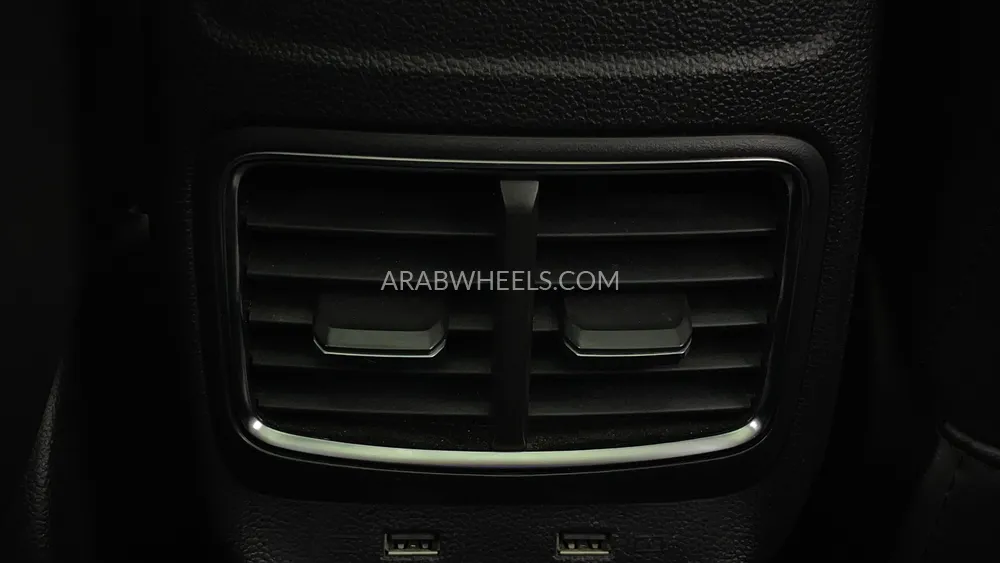 MG ZS 2023 for Sale in Dubai Image-27