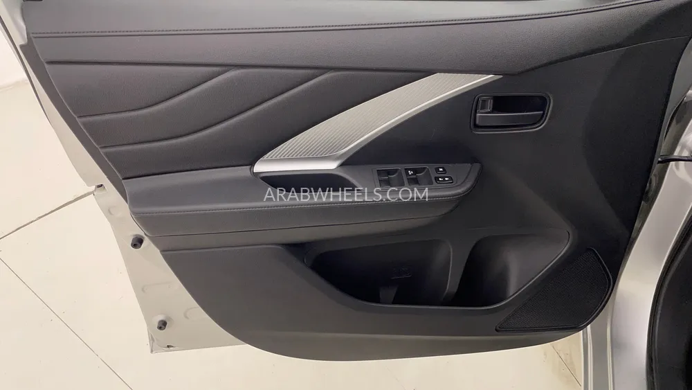 Mitsubishi Xpander 2022 for Sale in Dubai Image-19