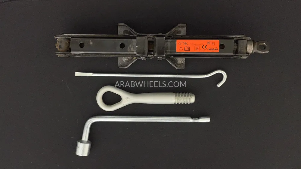 نيسان كيكس 2023 for Sale in دبي Image-28