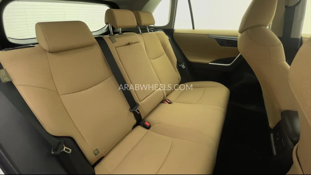 تويوتا راف 4 2023 for Sale in دبي Image-25