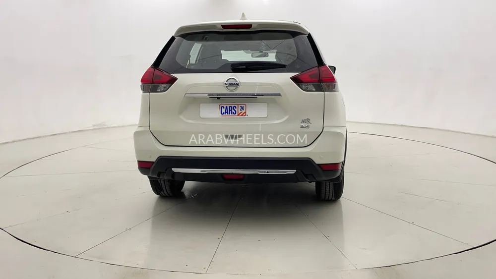 Nissan X-Trail 2020 for Sale in Dubai Image-4