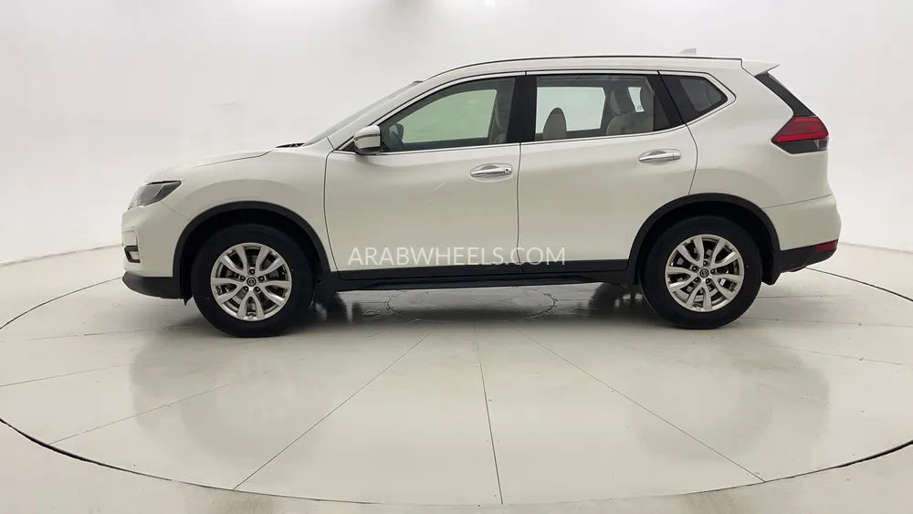 Nissan X-Trail 2020 for Sale in Dubai Image-6