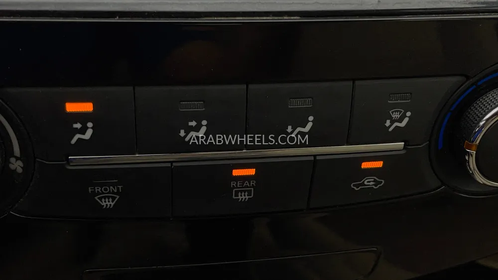 Nissan X-Trail 2020 for Sale in Dubai Image-36