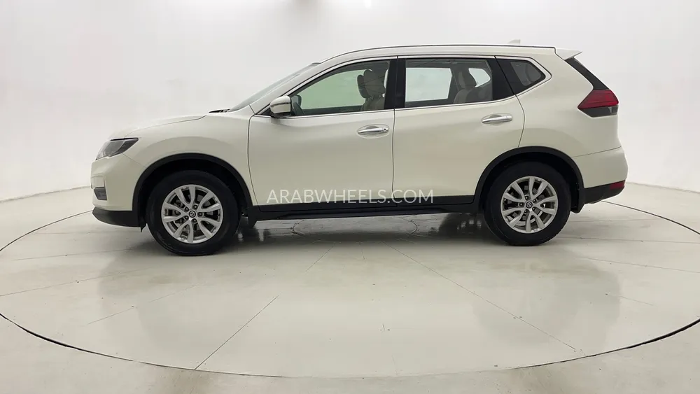 Nissan X-Trail 2021 for Sale in Dubai Image-6
