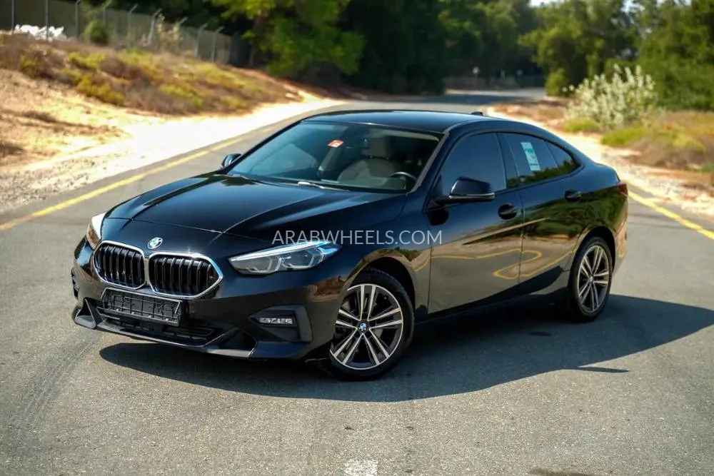 بي إم دبليو الفئة الثانية 2022 for Sale in الشارقة Image-9