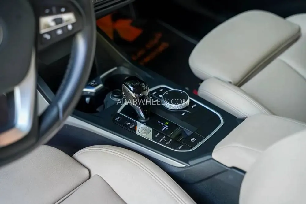 بي إم دبليو الفئة الثانية 2022 for Sale in الشارقة Image-11