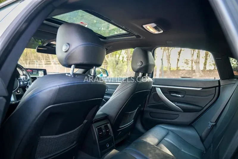 BMW 4 series 2019 for Sale in Sharjah Image-7