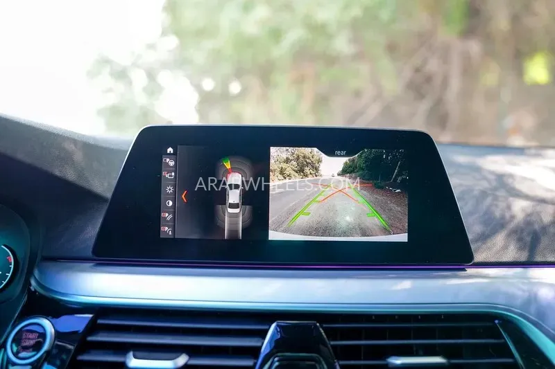 BMW 5 series 2020 for Sale in Sharjah Image-3