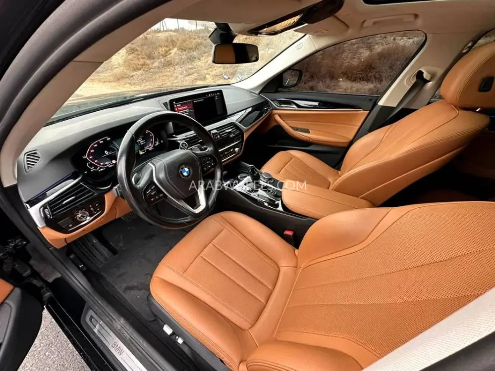 BMW 5 series 2022 for Sale in Sharjah Image-5