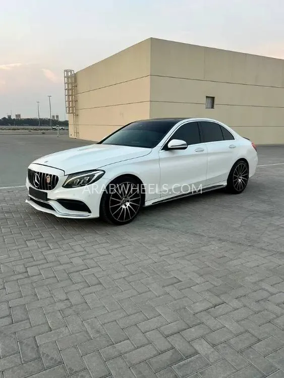Mercedes Benz C Class 2009 for Sale in Sharjah Image-10