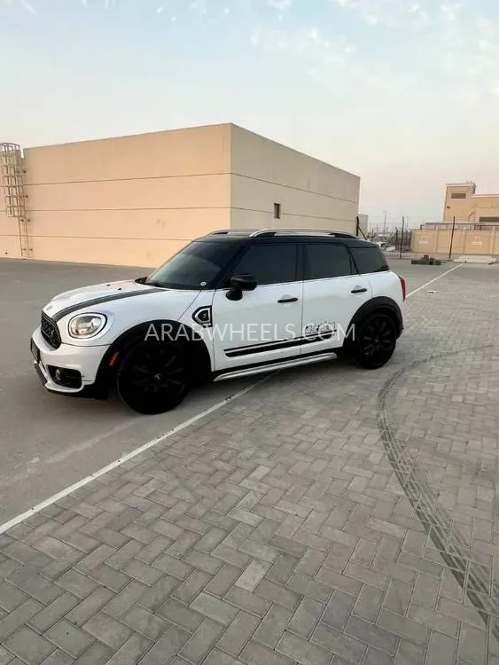 Mini Cooper 2020 for Sale in Sharjah Image-12