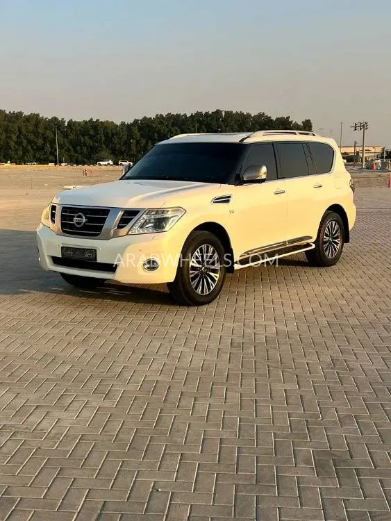 نيسان باترول 2016 for Sale in الشارقة Image-2