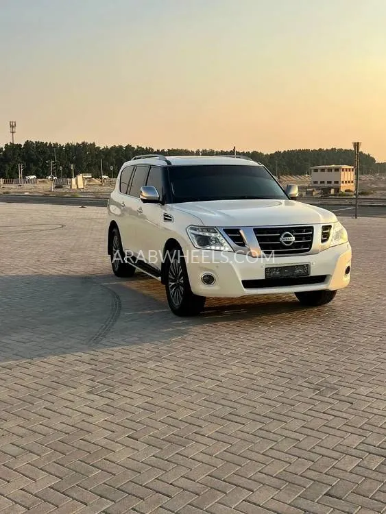 نيسان باترول 2016 for Sale in الشارقة Image-15