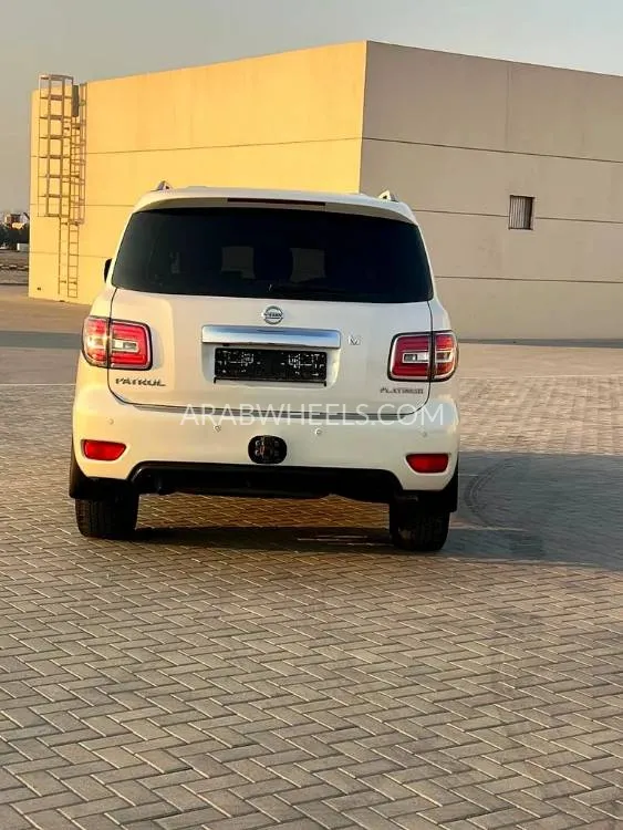 نيسان باترول 2016 for Sale in الشارقة Image-17