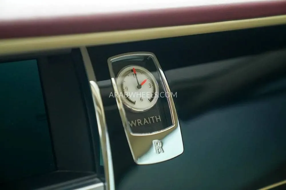 Rolls Royce Wraith 2016 for Sale in Sharjah Image-13