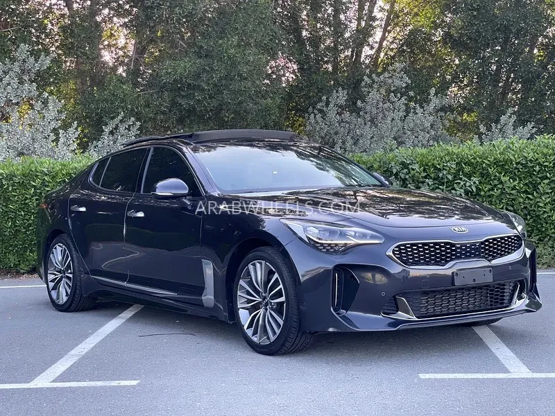 Kia Stinger 2019 for Sale in Sharjah Image-5