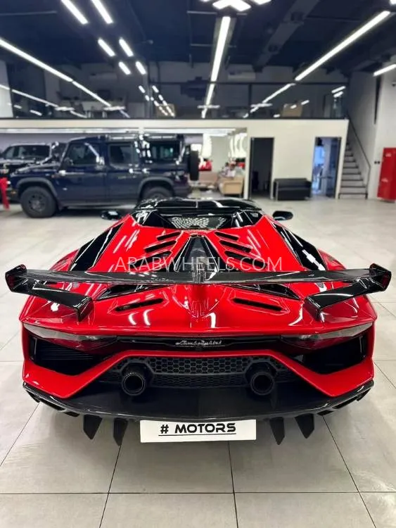 Lamborghini Aventador 2021 for Sale in Dubai Image-17