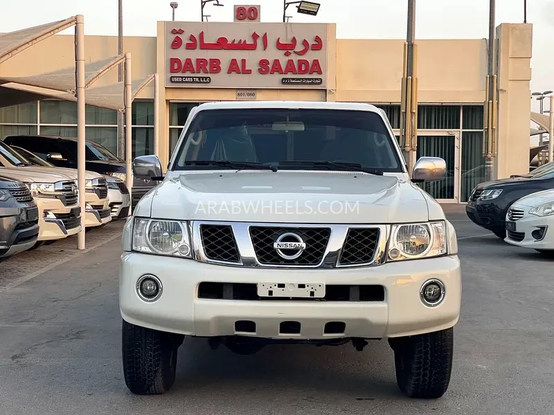 Nissan Patrol 2016 for Sale in Sharjah Image-2