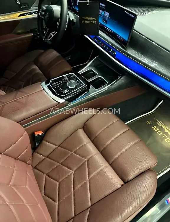 BMW 7 series 2023 for Sale in Dubai Image-5