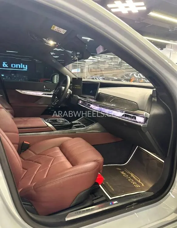BMW 7 series 2023 for Sale in Dubai Image-13