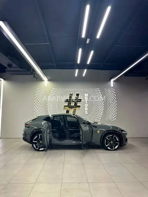 Ferrari Purosangue 2023 for Sale in Dubai Image-18