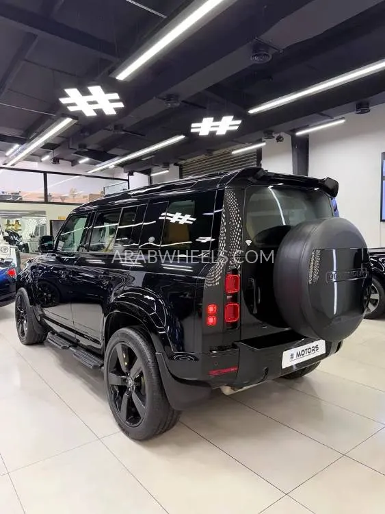 Land Rover Defender 2023 for Sale in Dubai Image-2