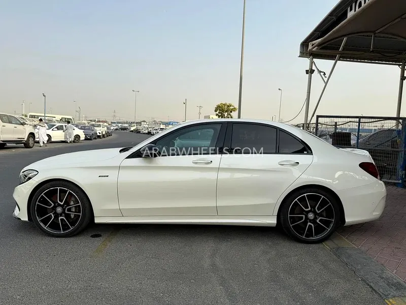 مرسيدس بنز كلاس C 2016 for Sale in دبي Image-4