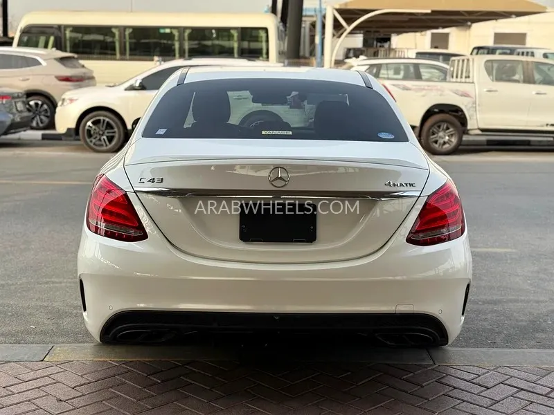 مرسيدس بنز كلاس C 2016 for Sale in دبي Image-17