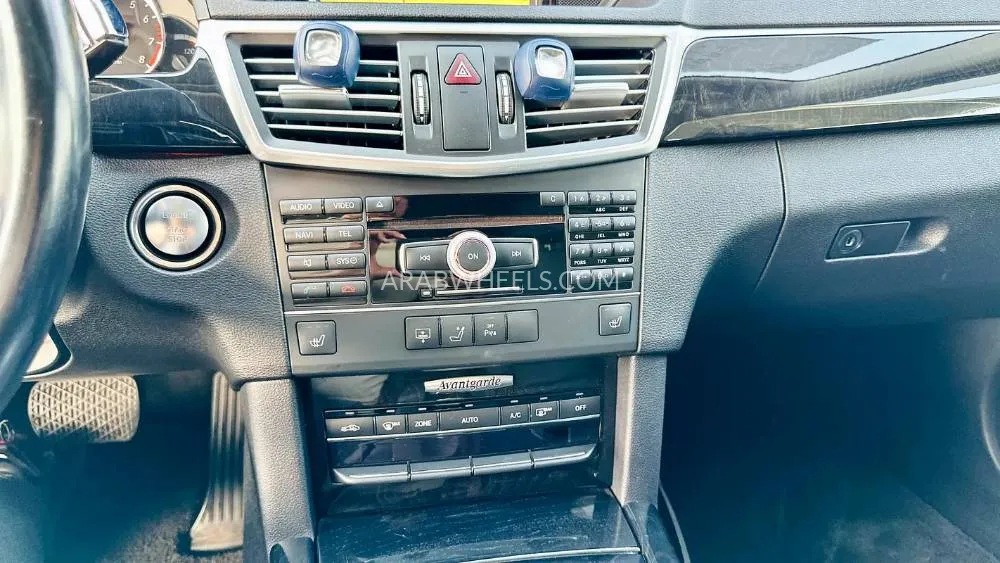 Mercedes Benz E Class 2012 for Sale in Dubai Image-14