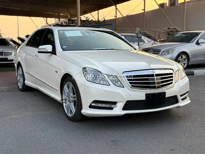 Mercedes Benz E Class 2012 for Sale in Dubai Image-3