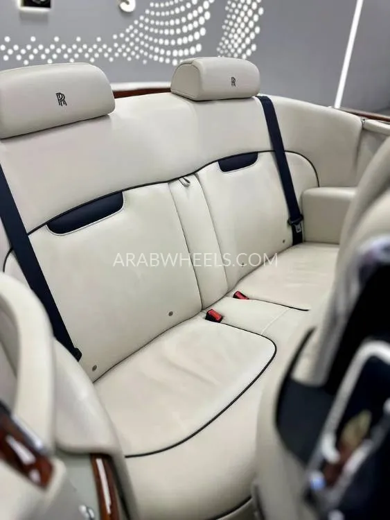 Rolls Royce Phantom 2011 for Sale in Dubai Image-4