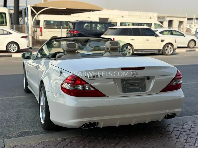 Mercedes Benz SL Class 2010 for Sale in Dubai Image-11