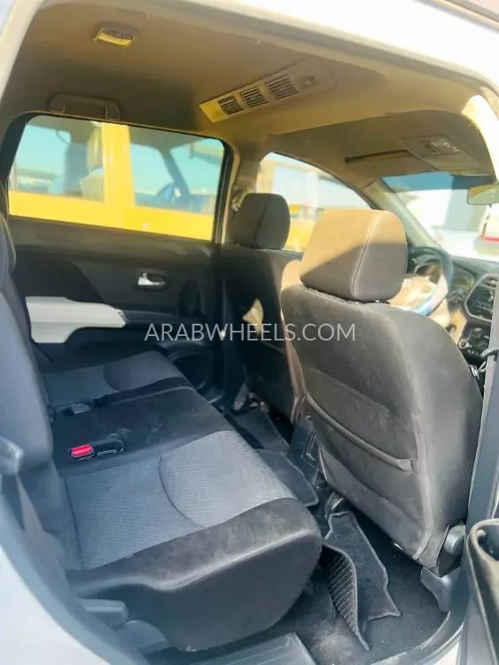 Toyota Rush 2020 for Sale in Sharjah Image-8