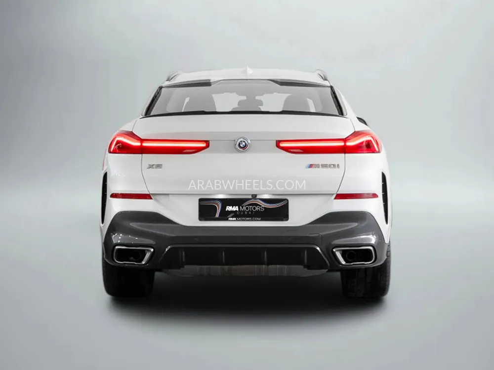 BMW X6 2023 for Sale in Dubai Image-4
