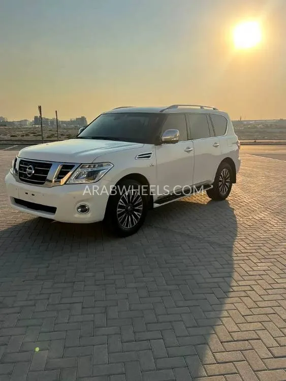 Nissan Patrol 2016 for Sale in Sharjah Image-14