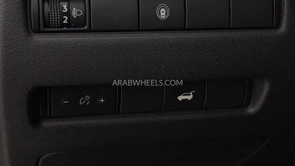 نيسان إكس تريل 2023 for Sale in دبي Image-48