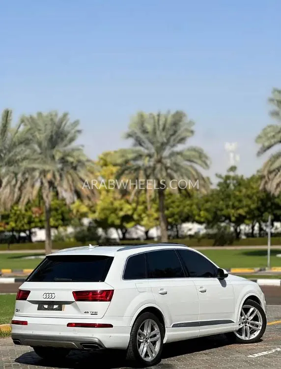 Audi Q7 2016 for Sale in Sharjah Image-11