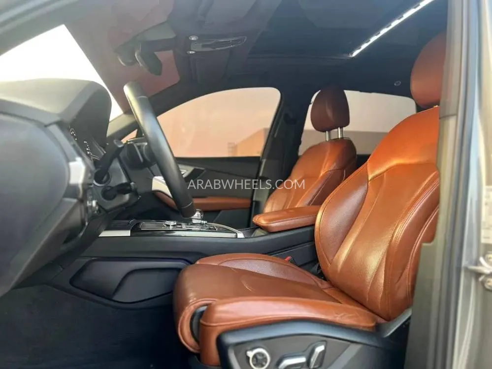 Audi Q7 2016 for Sale in Sharjah Image-7