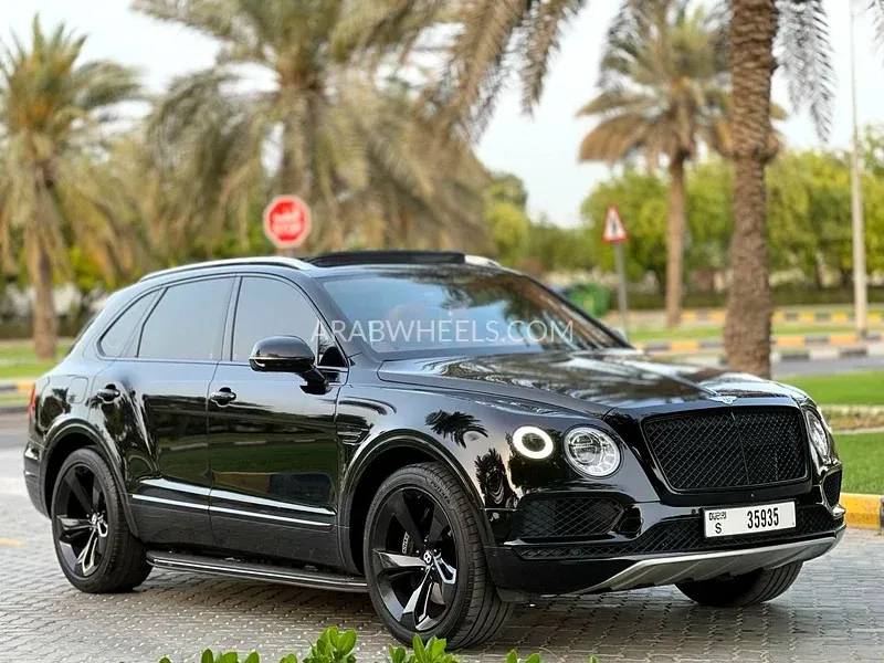 Bentley Bentayga 2018 for Sale in Sharjah Image-12