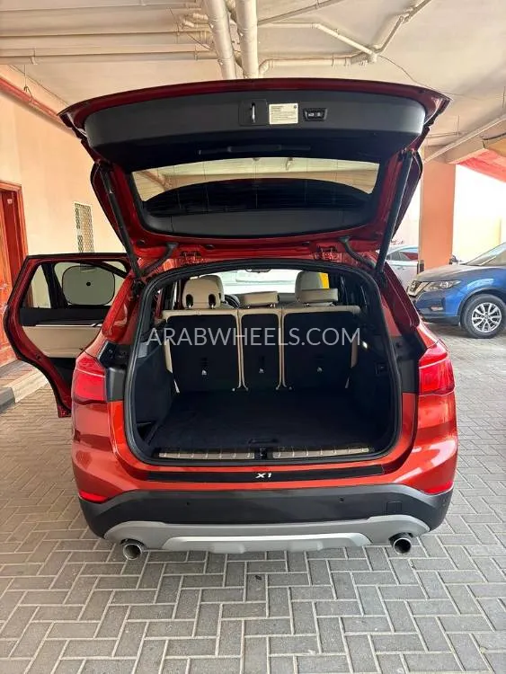 BMW X1 2018 for Sale in Sharjah Image-4
