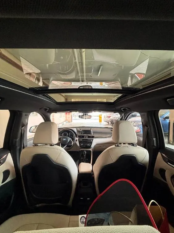 BMW X1 2018 for Sale in Sharjah Image-16