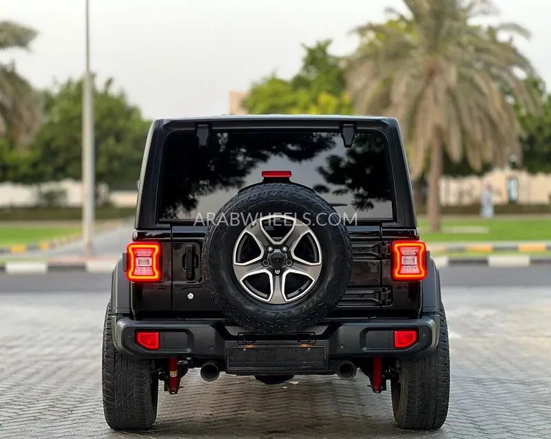 Jeep Wrangler 2018 for Sale in Sharjah Image-17