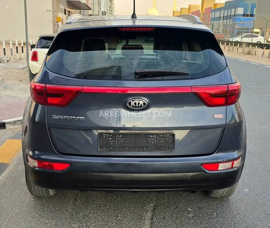 Kia Sportage 2018 for Sale in Sharjah Image-7