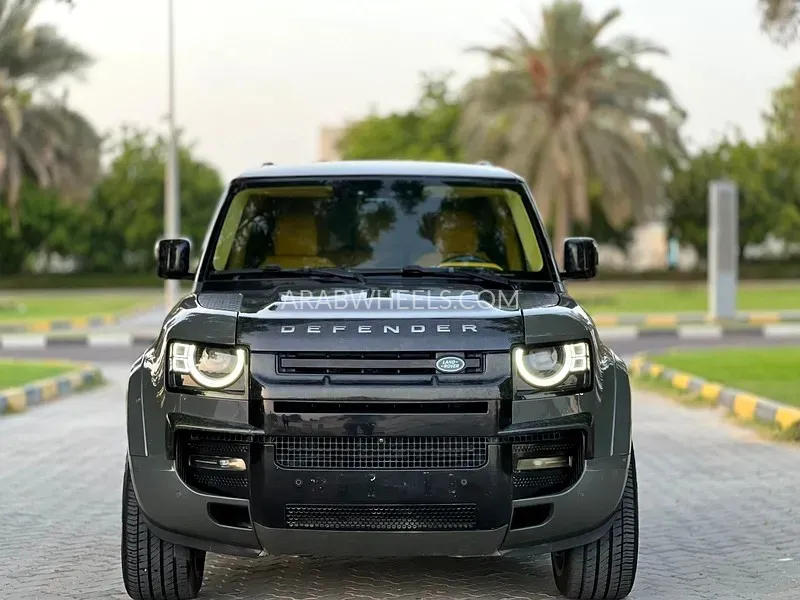 Land Rover Defender 2021 for Sale in Sharjah Image-8