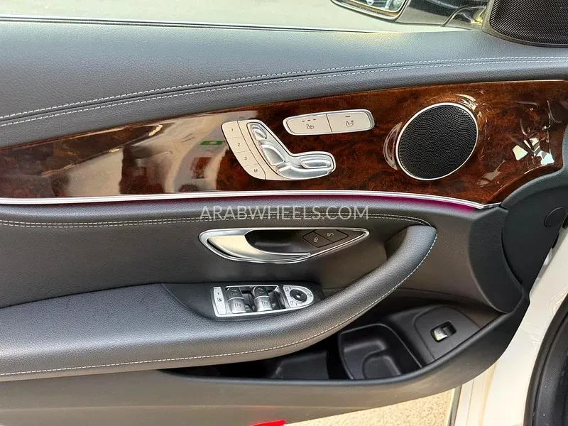 Mercedes Benz E Class 2017 for Sale in Dubai Image-15